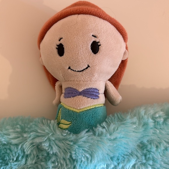 Hallmark - itty bitty’s little mermaid - Picture 3 of 7